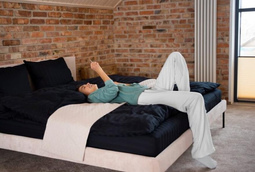 Двойная регулируемая рама кровати для облегчения боли в спине